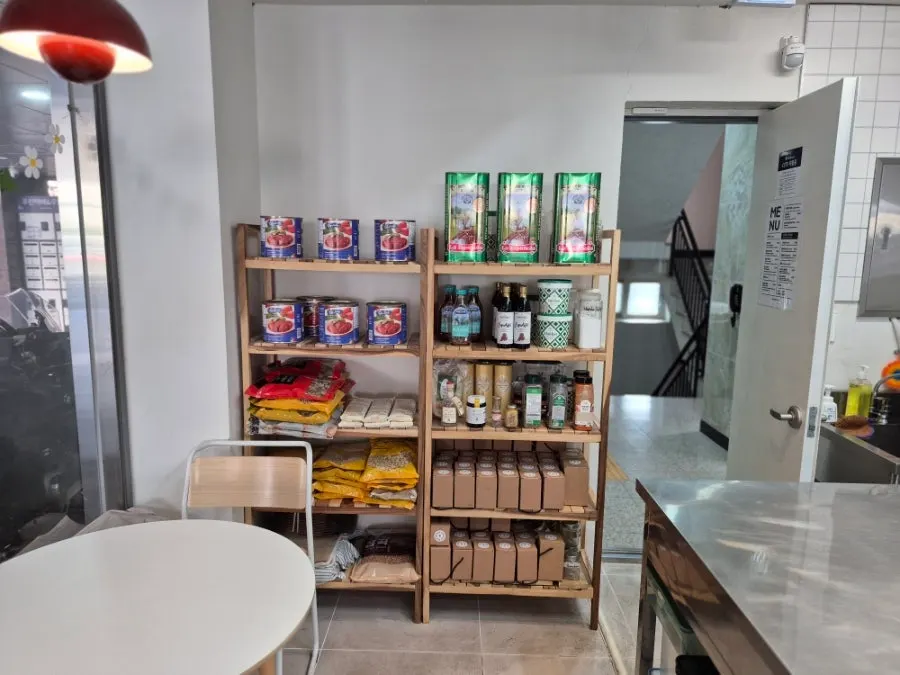 View near the counter at Focaccia Cucina