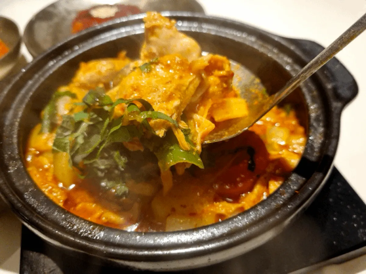 Boneless dak-bokkeumtang coated in sweet and spicy sauce
