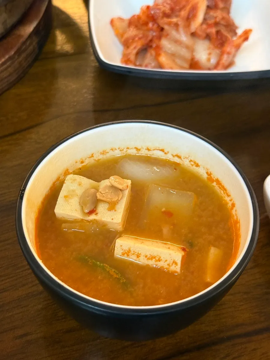 Doenjang stew and side dishes on the table