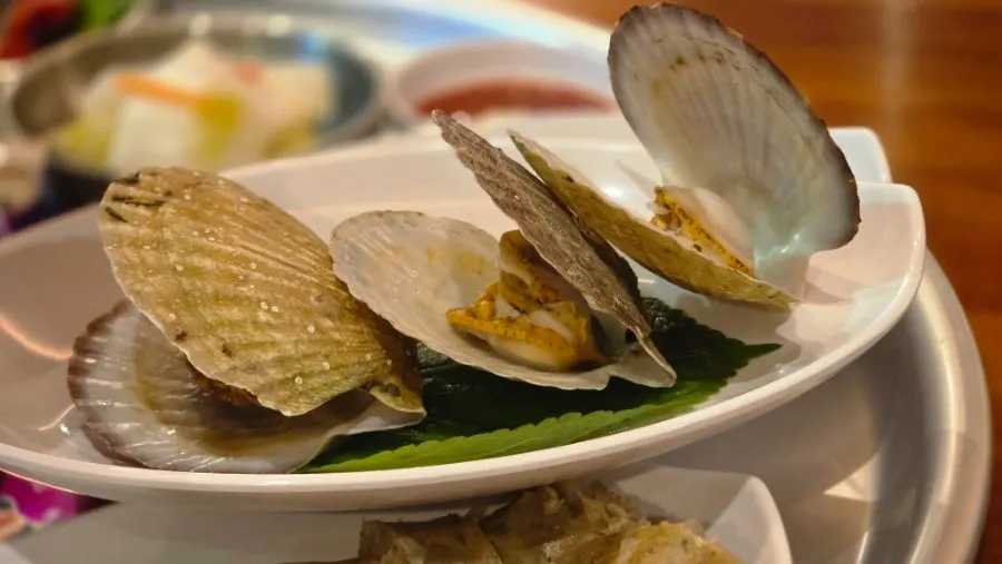 밑반찬으로 나온 토마토장아찌