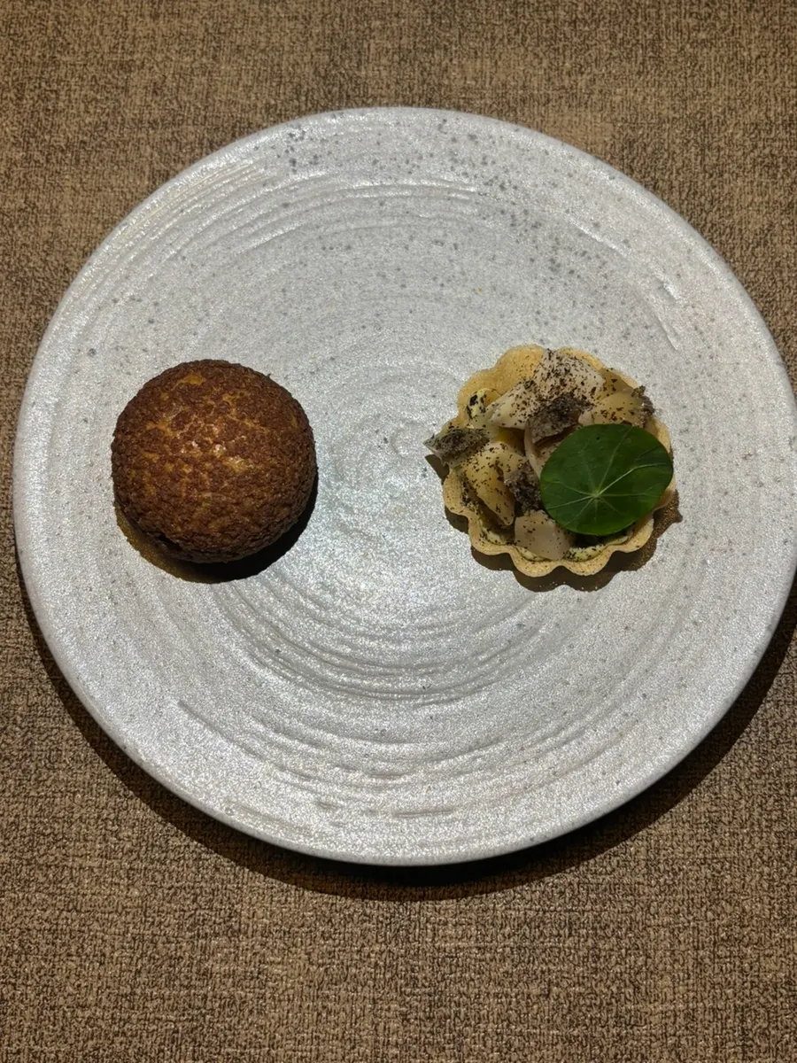 The starter plate from Vinovine's dinner course