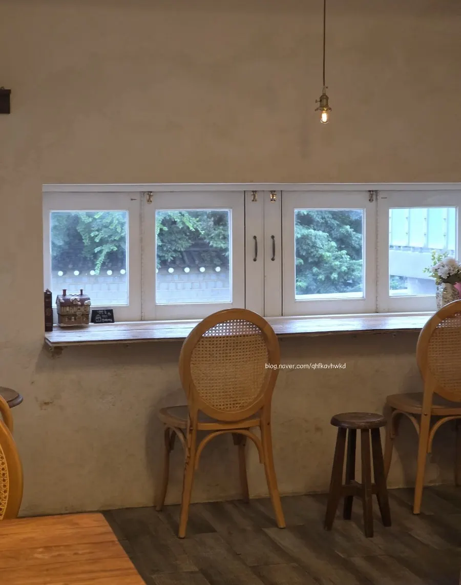 1st floor interior tables and window seats