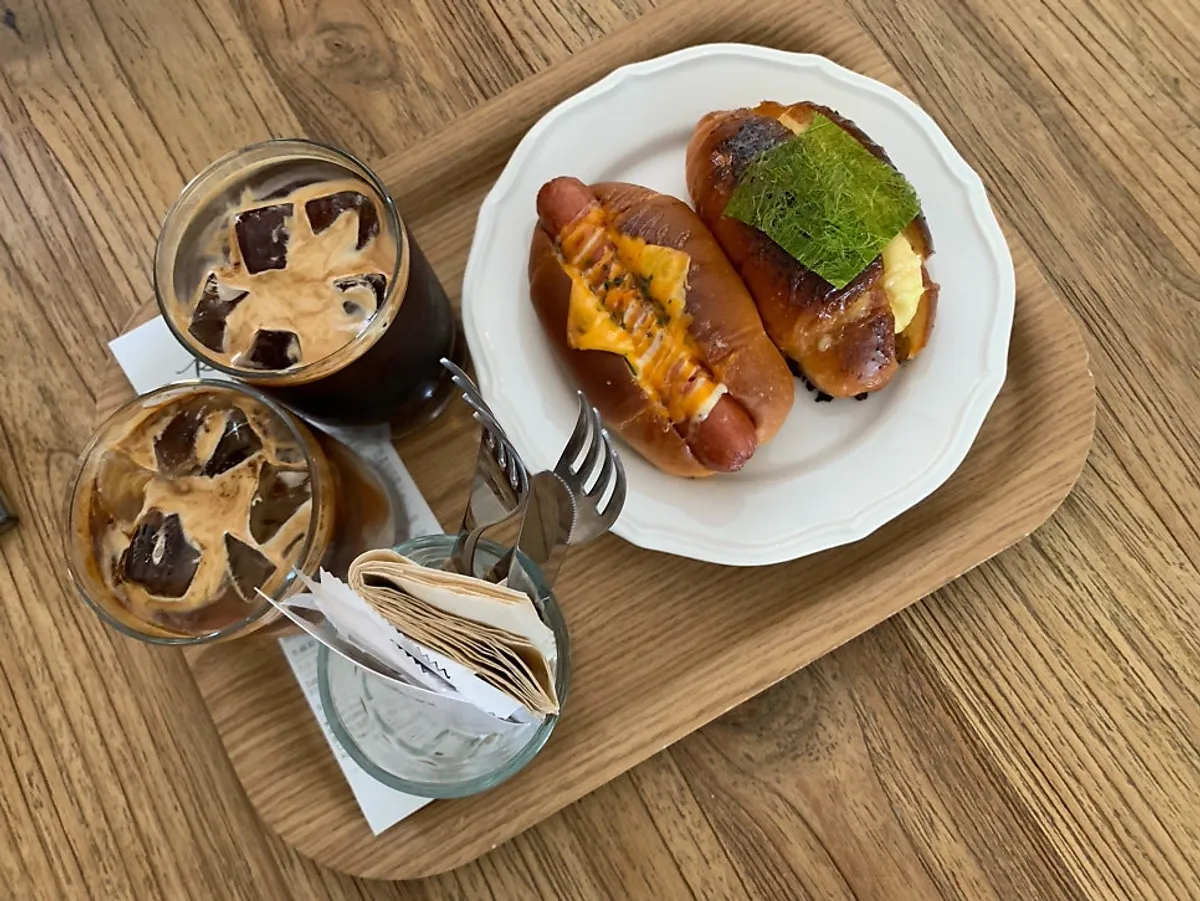 Tasting the mentaiko potato salt bread
