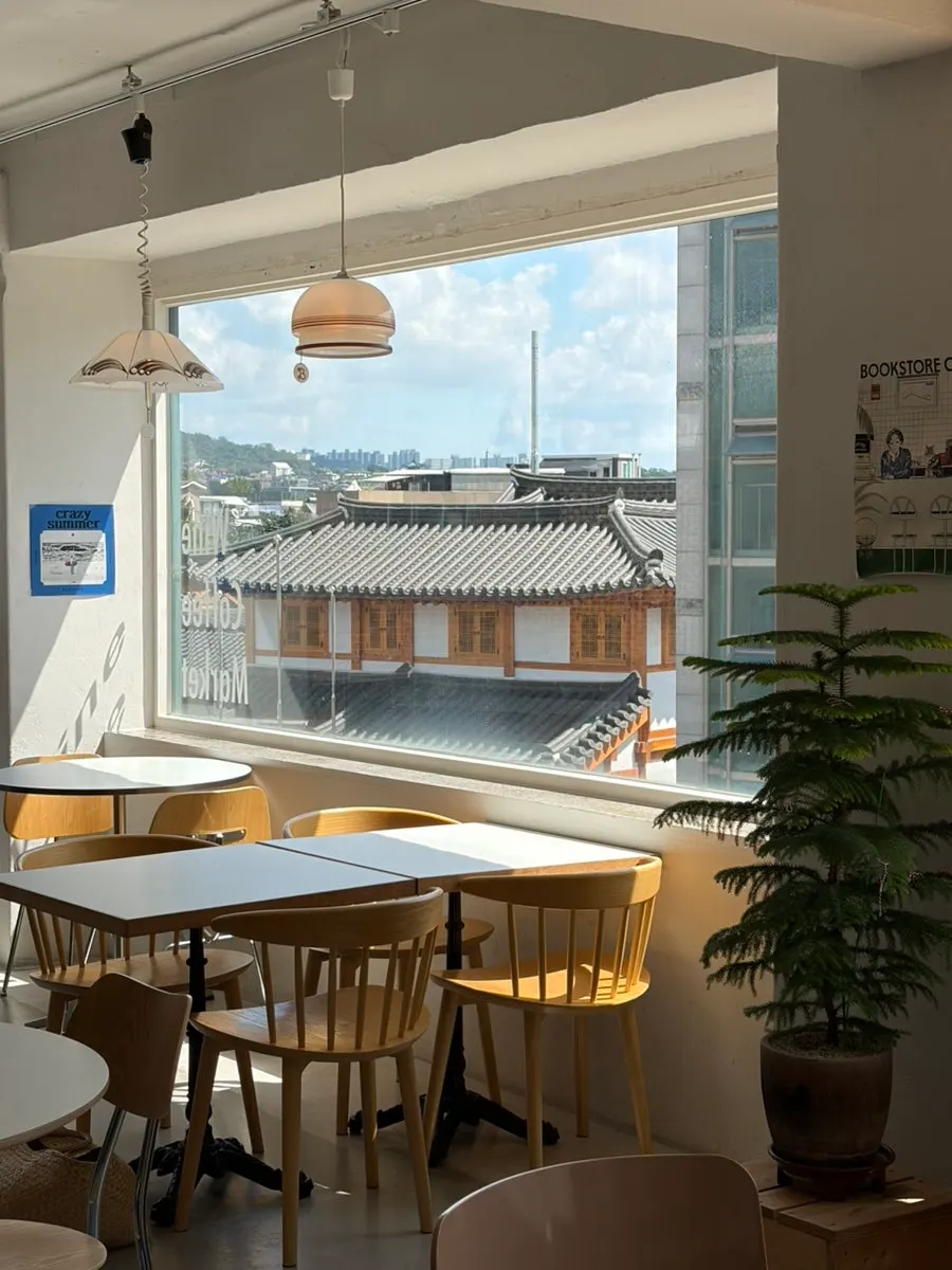 Natural light pouring in through the 3rd-floor picture window