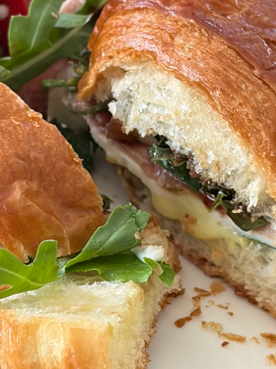 Plating of the A set croissant sandwich