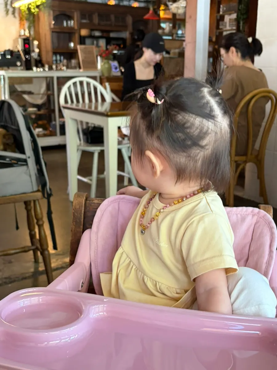 Seochon brunch space visited with a baby