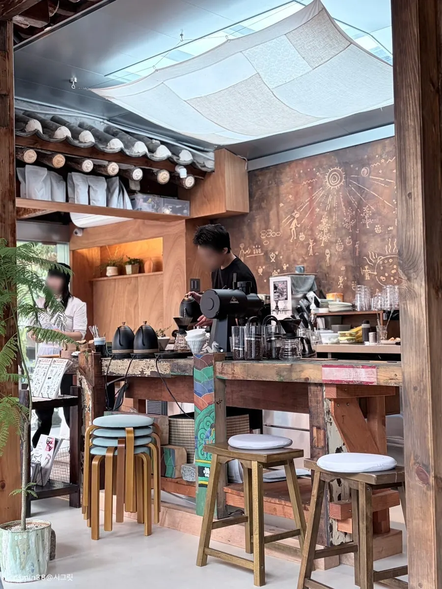 Coffee bar with an espresso machine and hand drip equipment