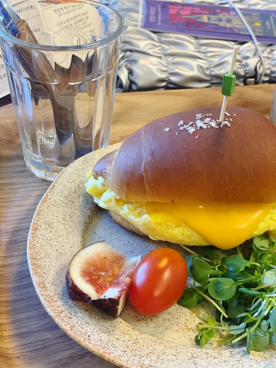 Omelette sandwich with jambon ham and cheese