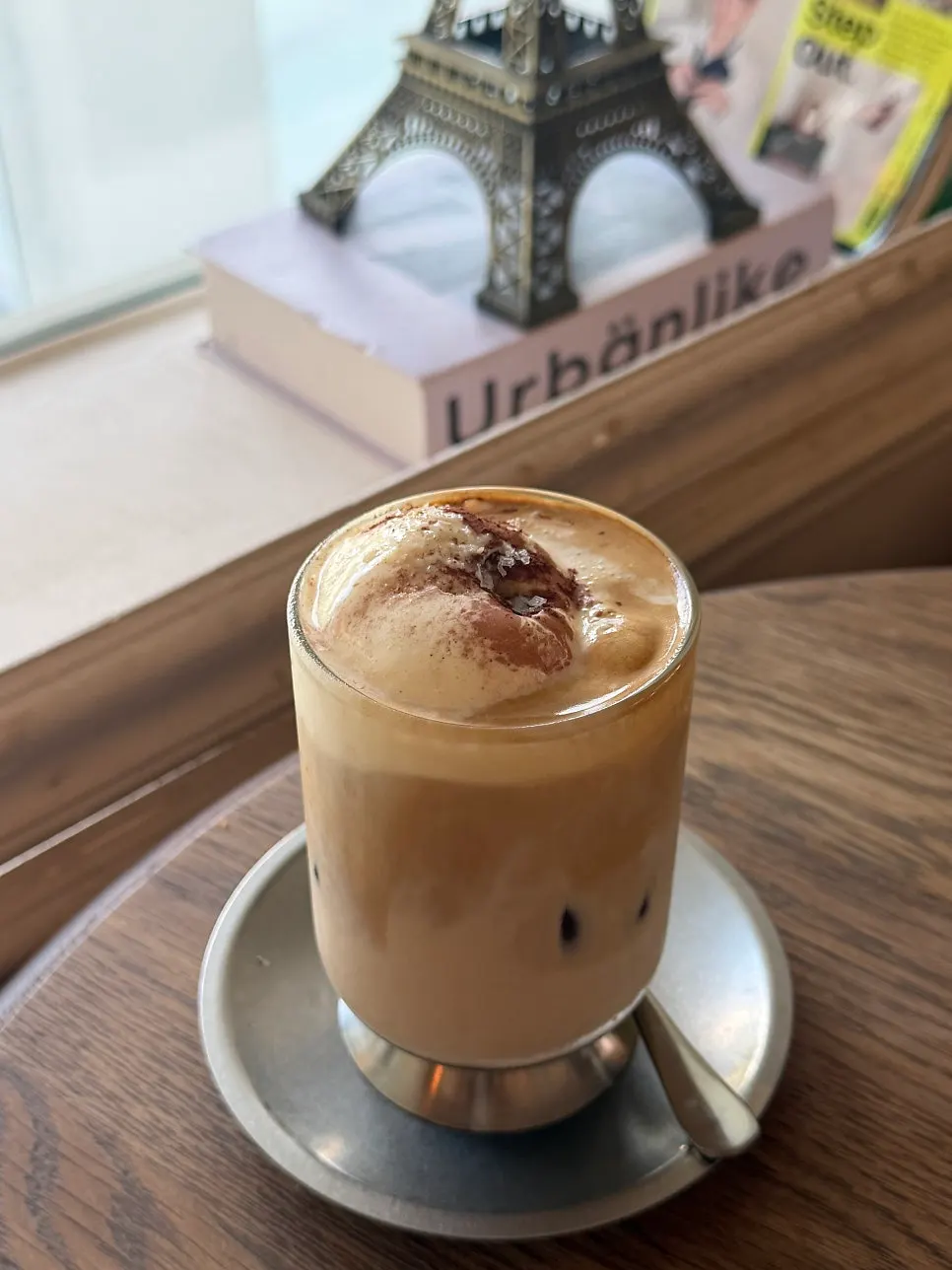 A glass of salt summer latte