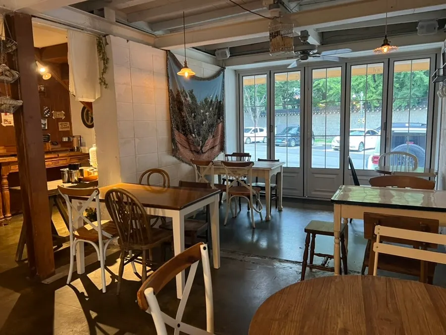 Cutely decorated first floor seating