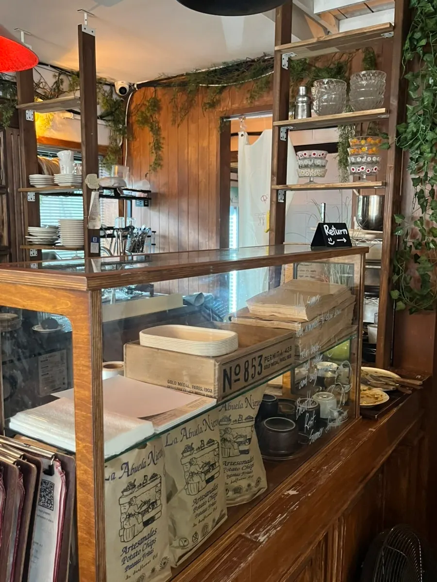 Inside Respire Bakery Cafe