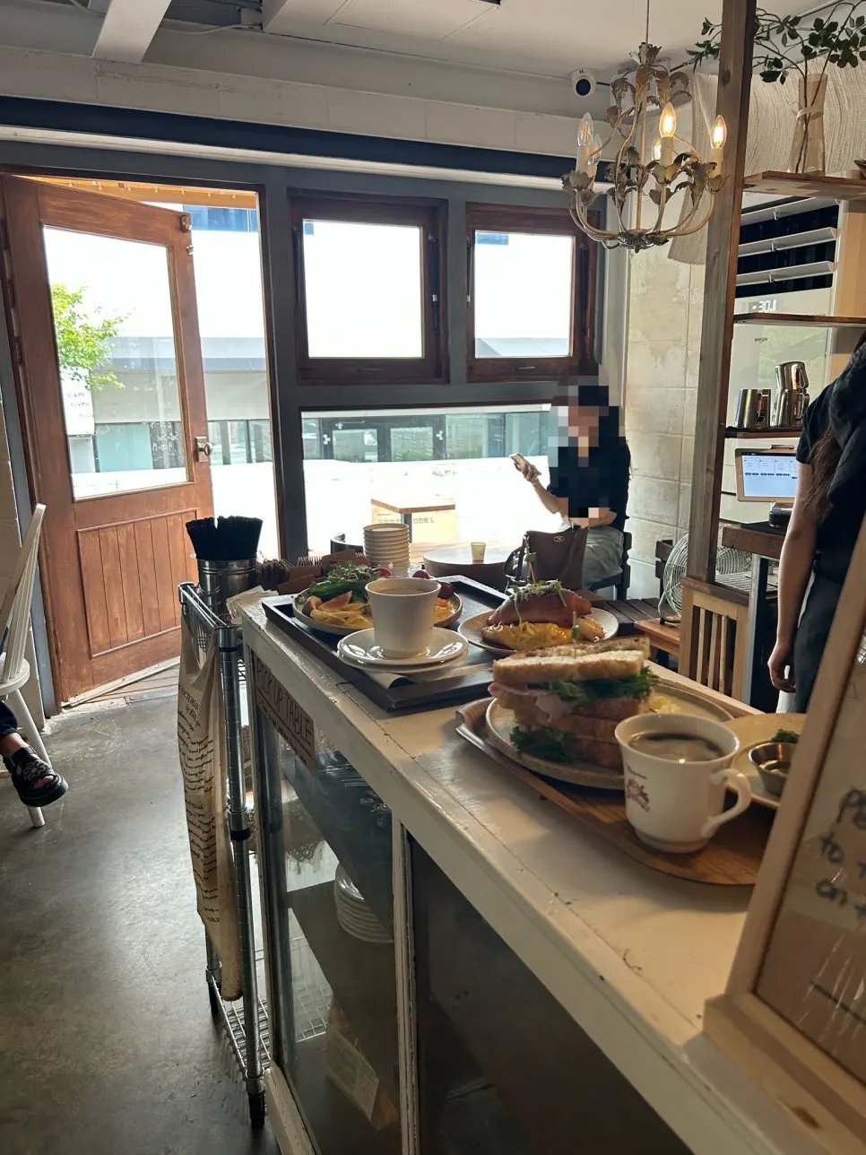 Folding doors wide open at the entrance