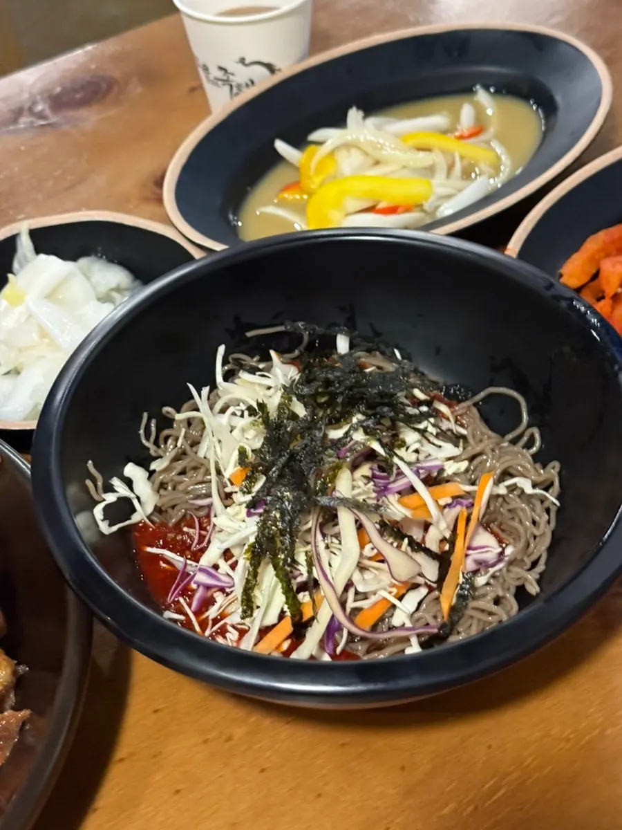 Free makguksu and sundubu jjigae served as basics