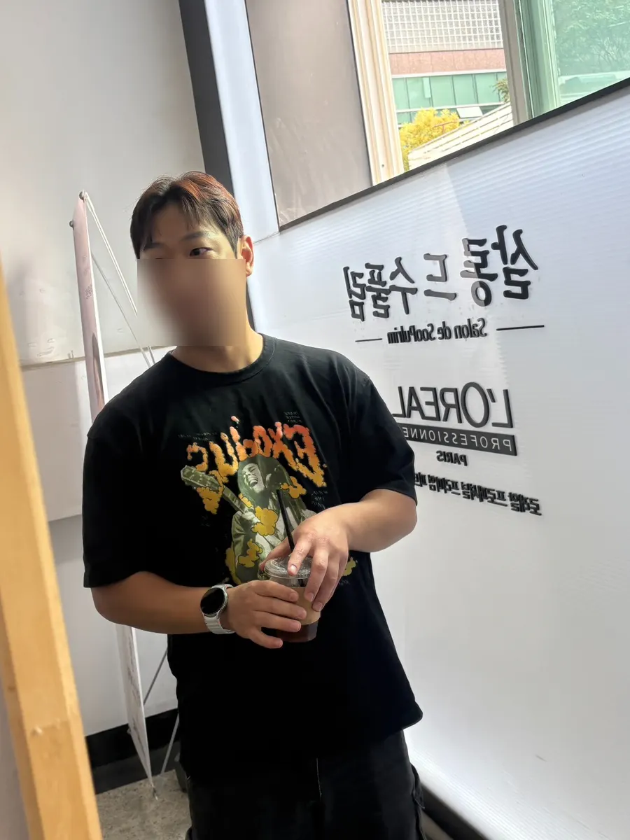 정리된 남자 드롭컷 모습