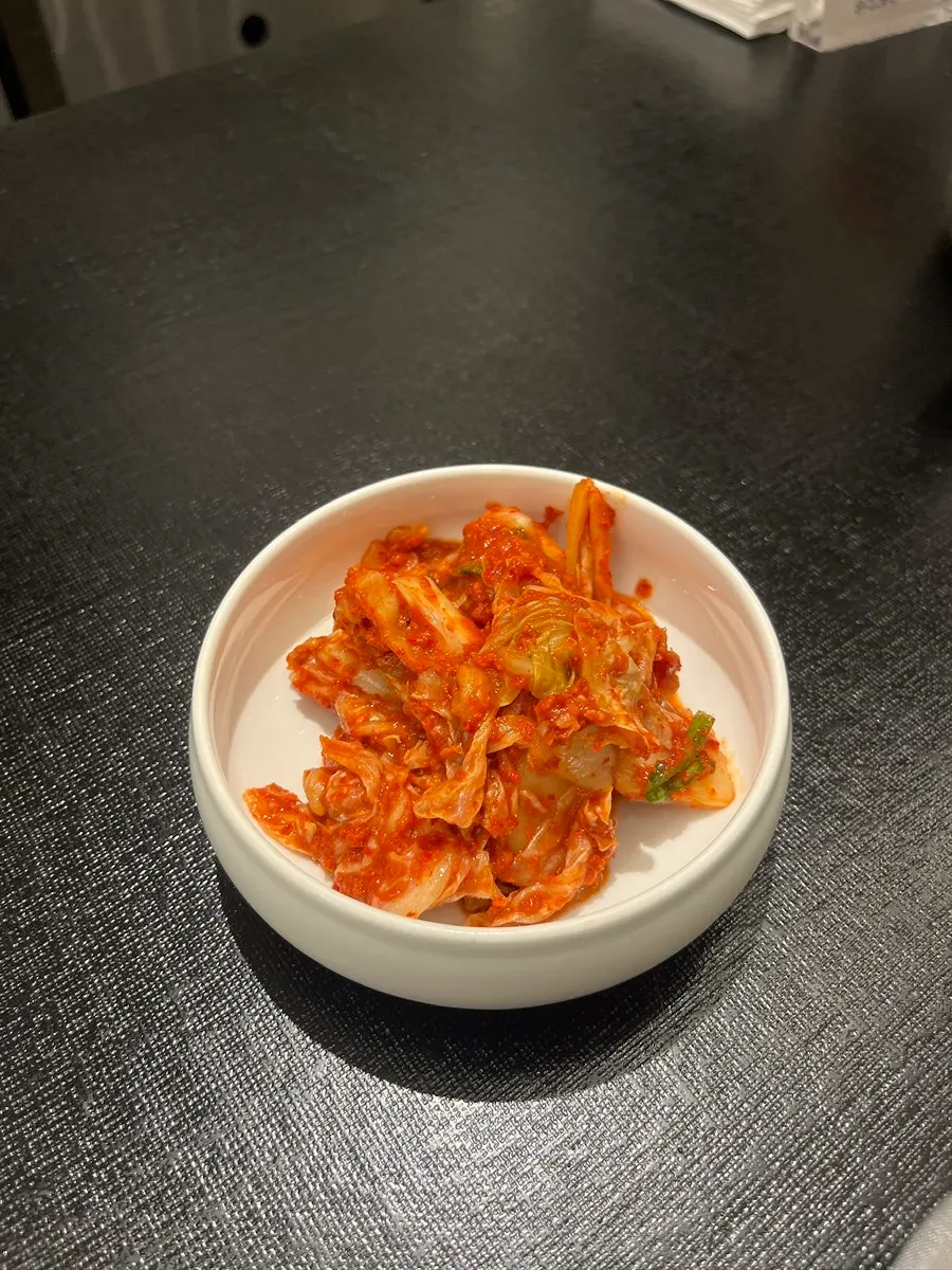 콩비빔 칼국수와 김치