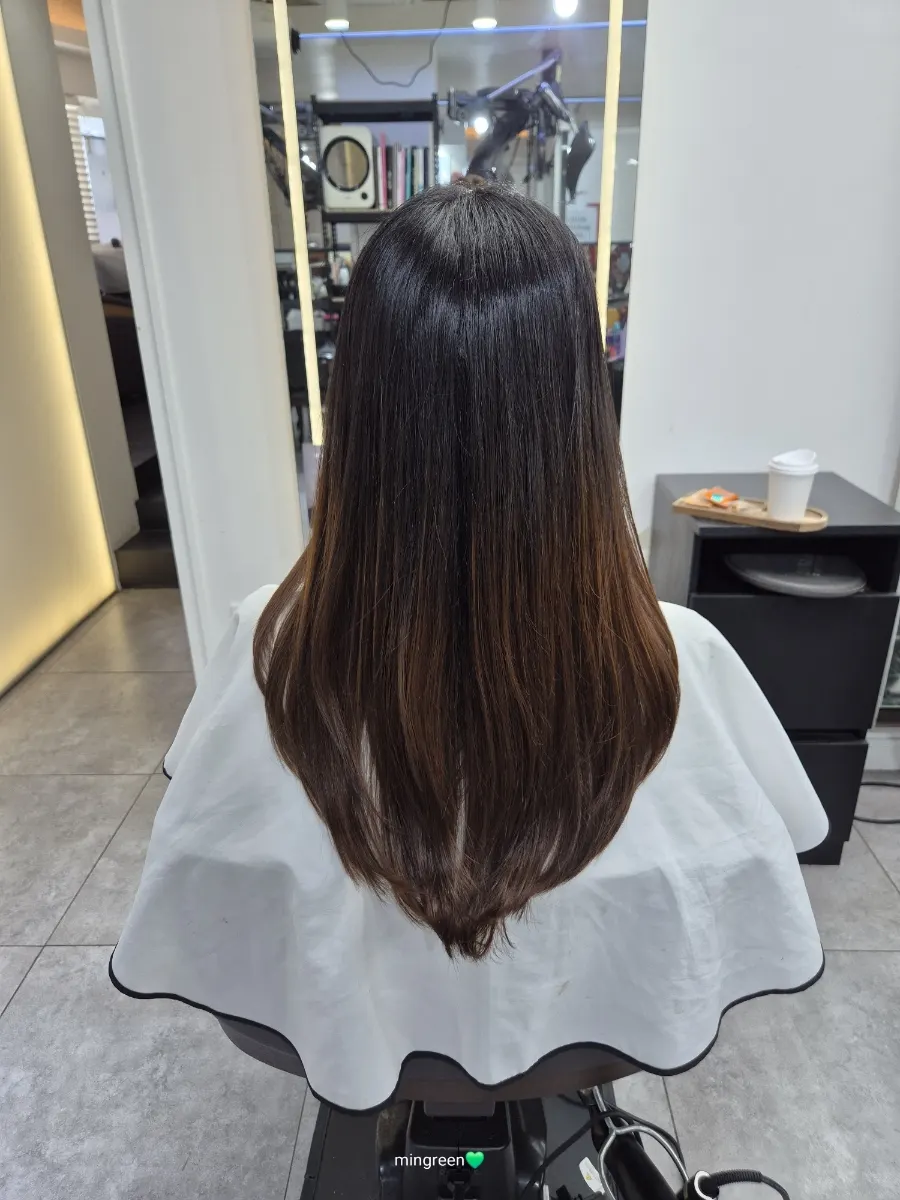 Hair after the layered cut