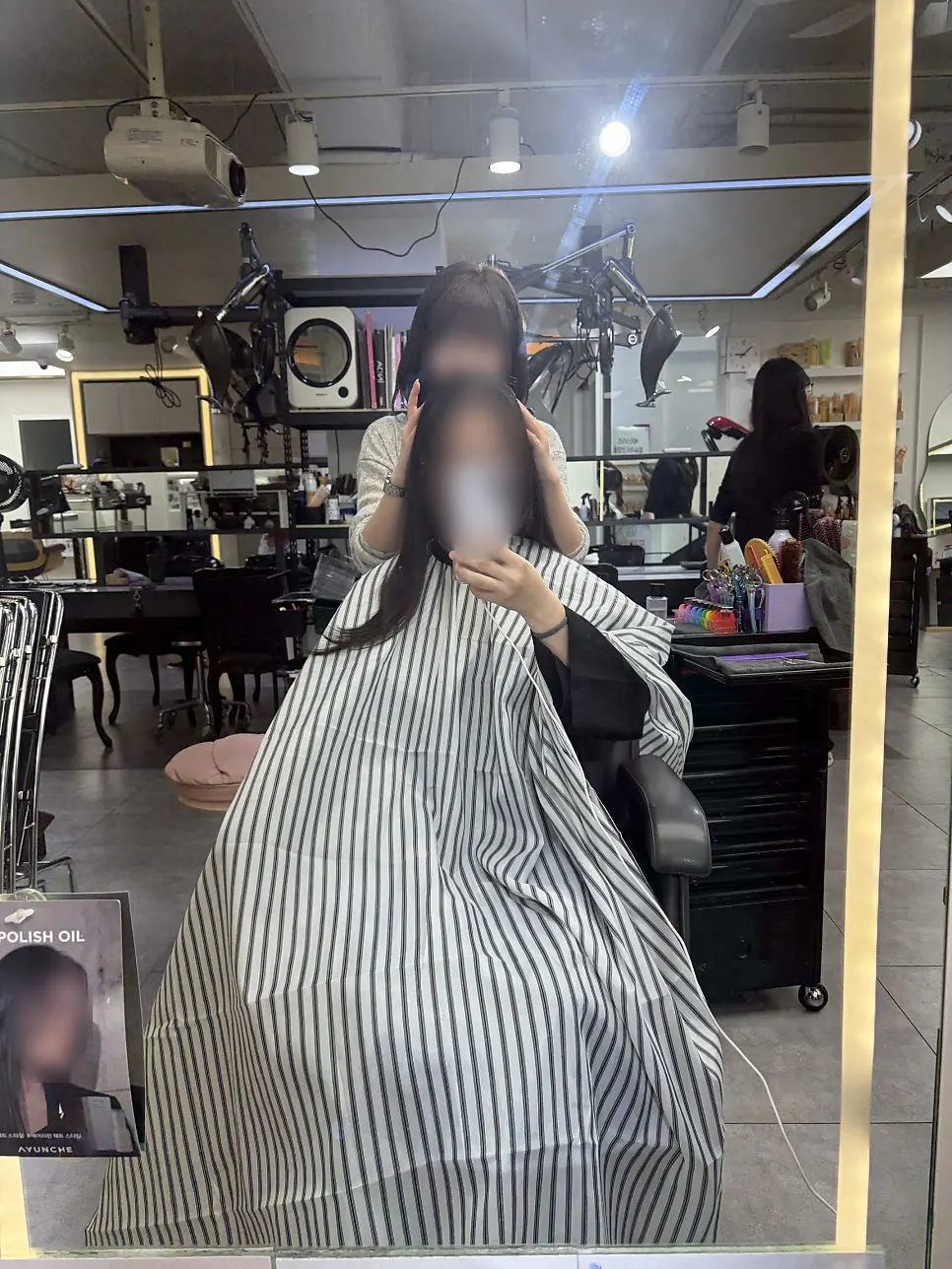 펌 전 두상 확인하며 진행한 커트