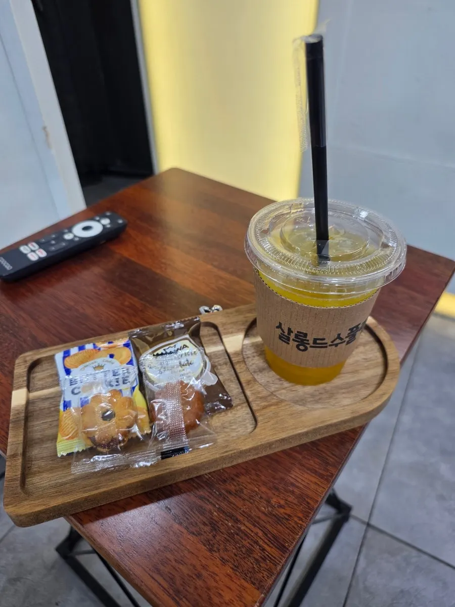Snacks prepared in the waiting area