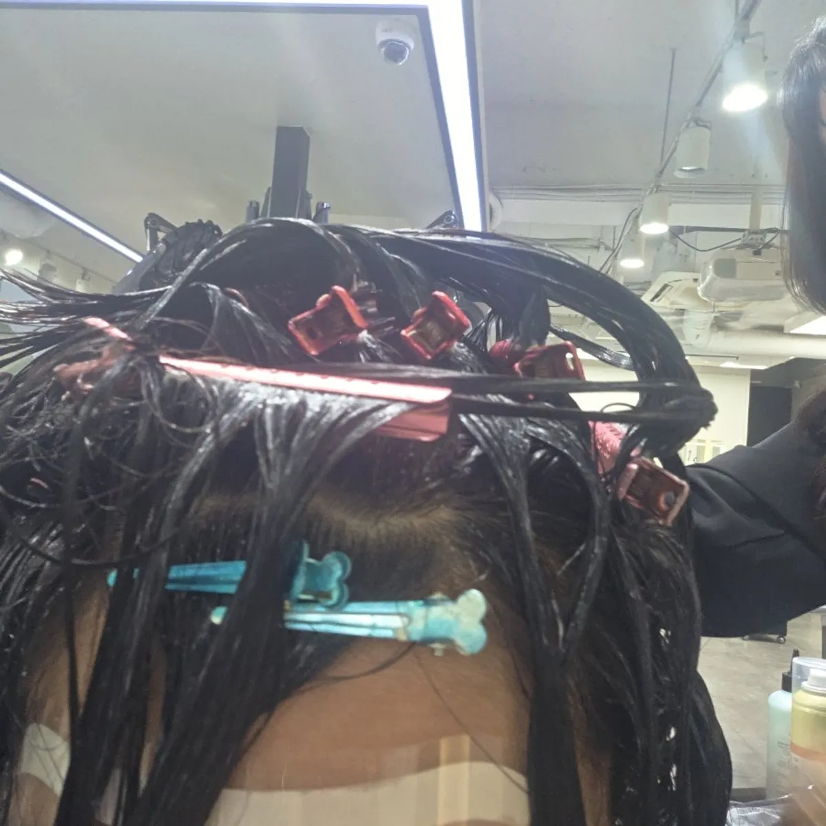 Root perm rods and fixing pins on the crown