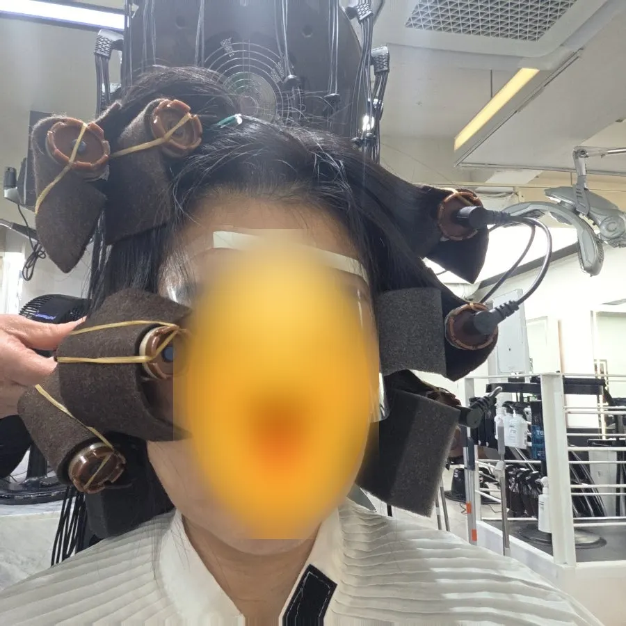 C-curl heat perm treatment with thick rods