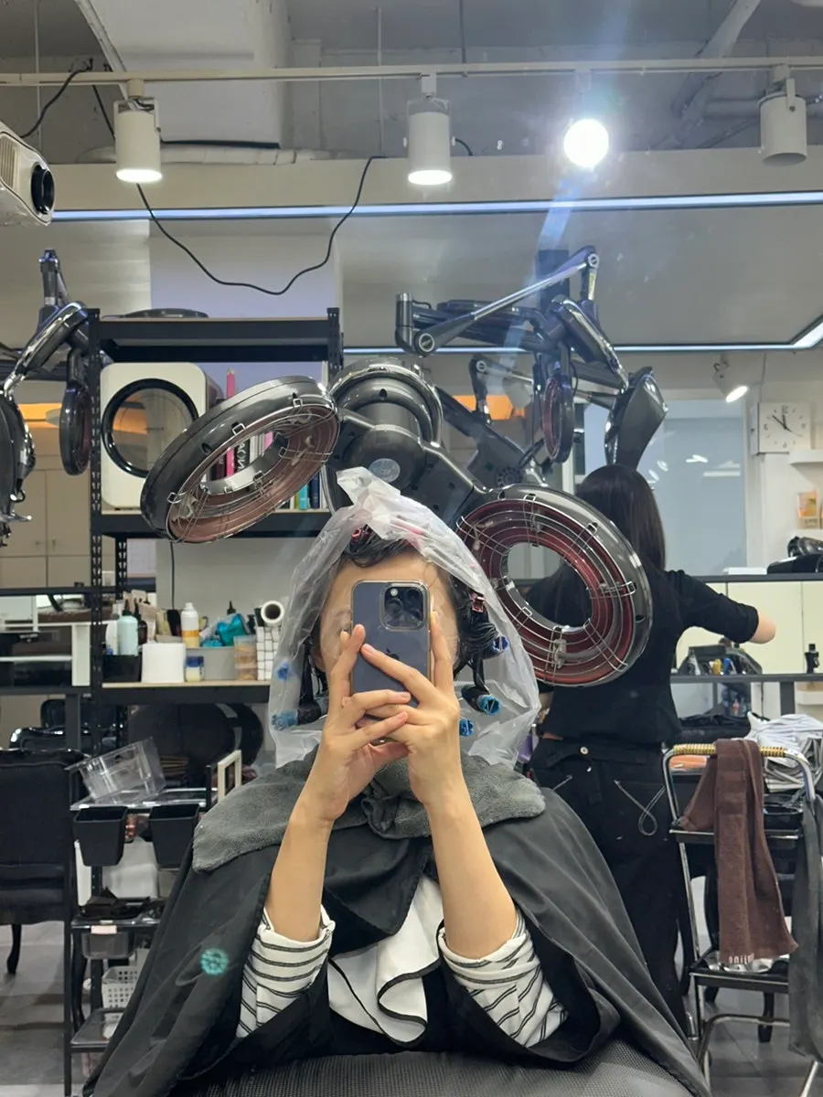 Cystine treatment preparing the hair