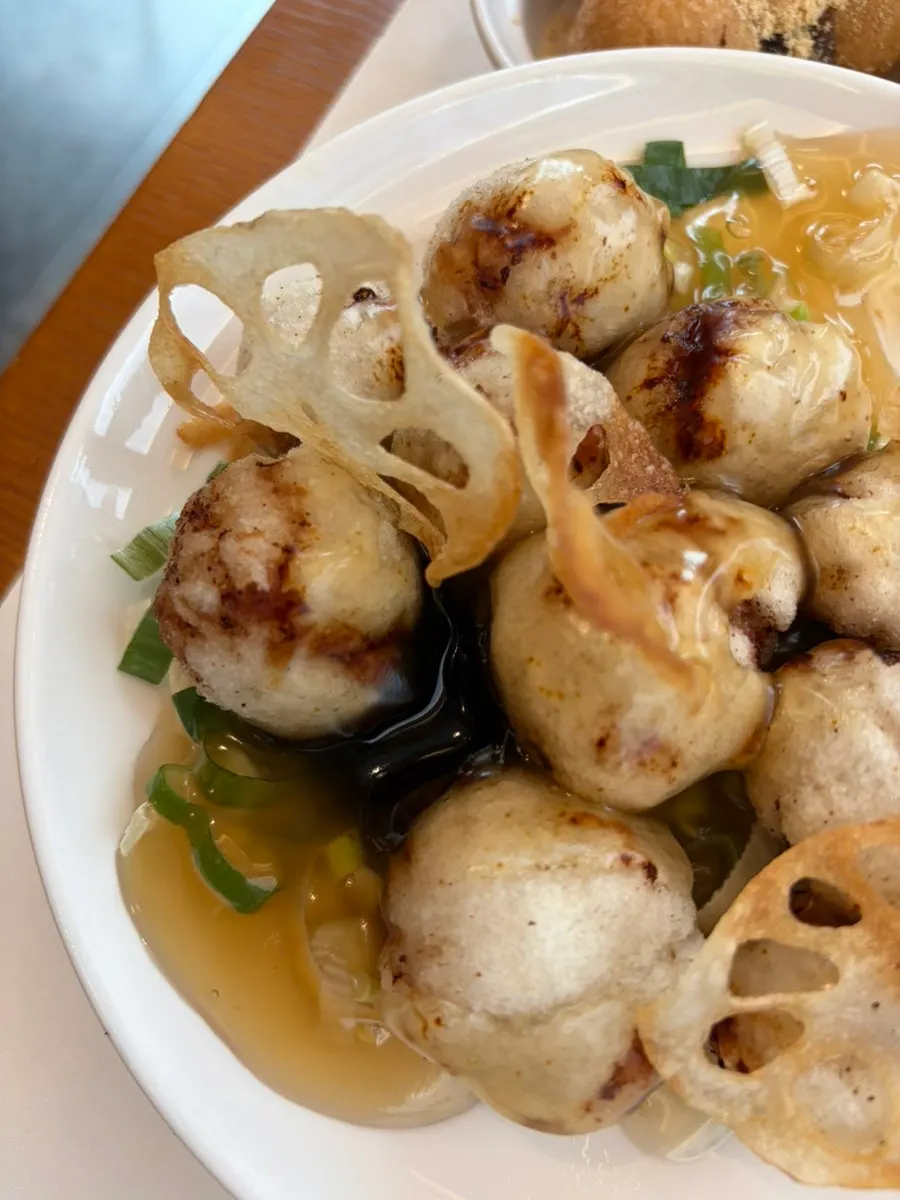 Freshly fried, crispy tangsuyuk