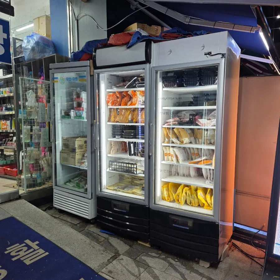 Home-goods display at On Saenghwal
