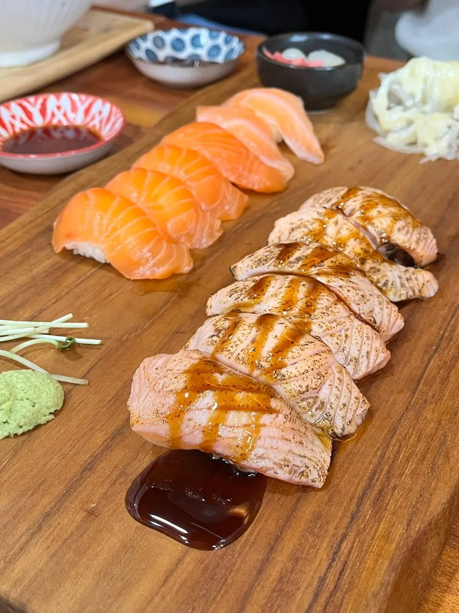 Grilled salmon rice bowl breakfast in Seogwipo Jungmun at Jejju Seogwipo New Town Branch