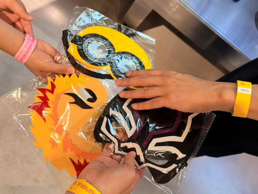 Admission wristbands and event masks