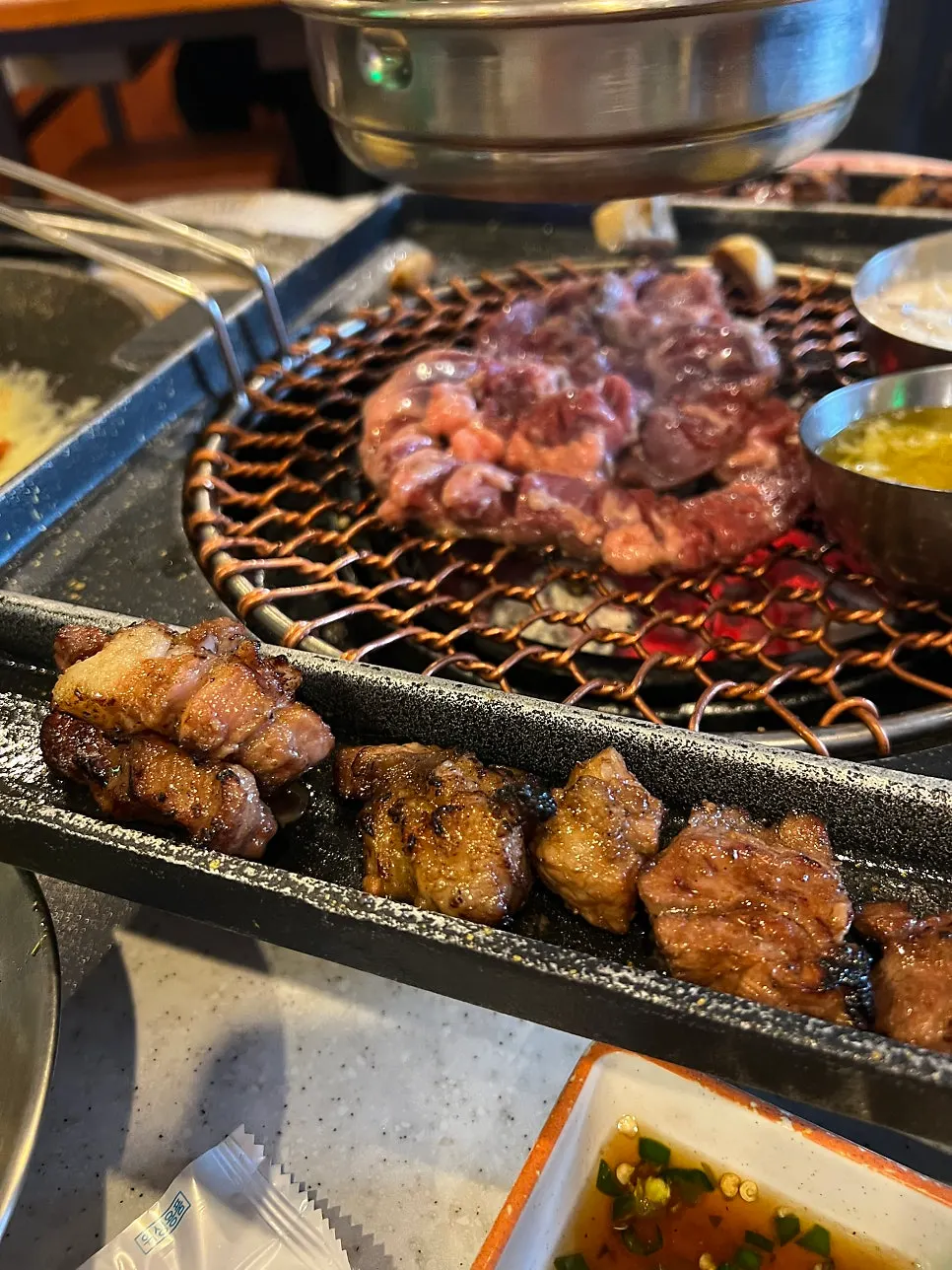 숯불에 구운 양념목살