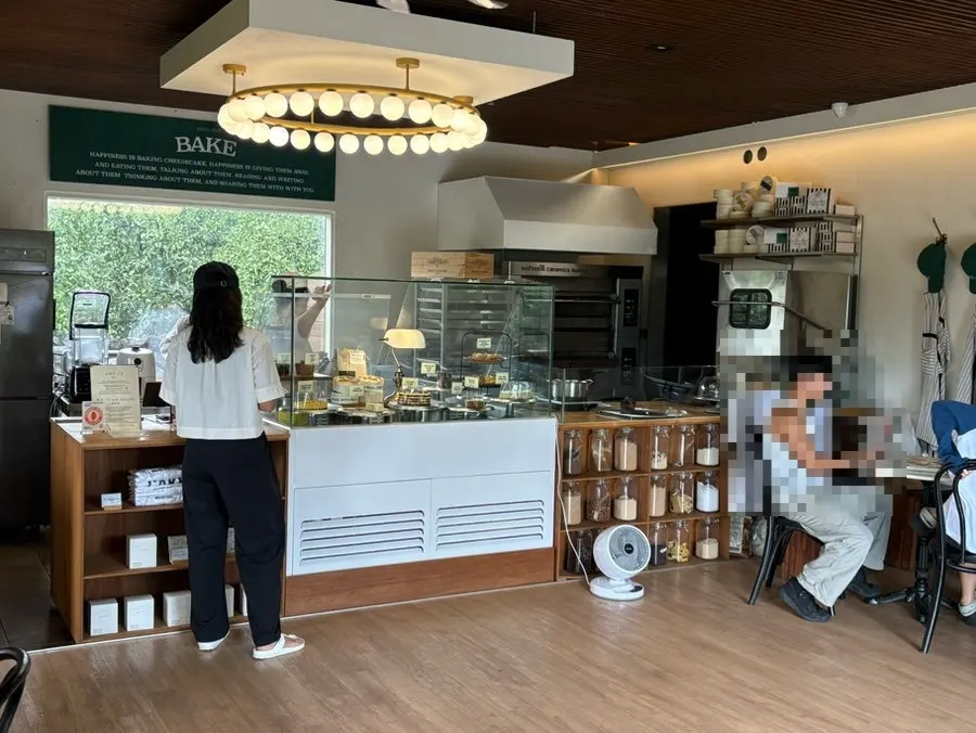 모노클제주 매장 내부
