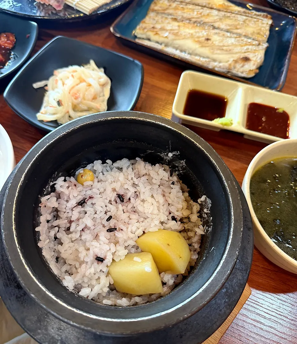A Tamra Hansang meal enjoyed as part of an Olle Market itinerary