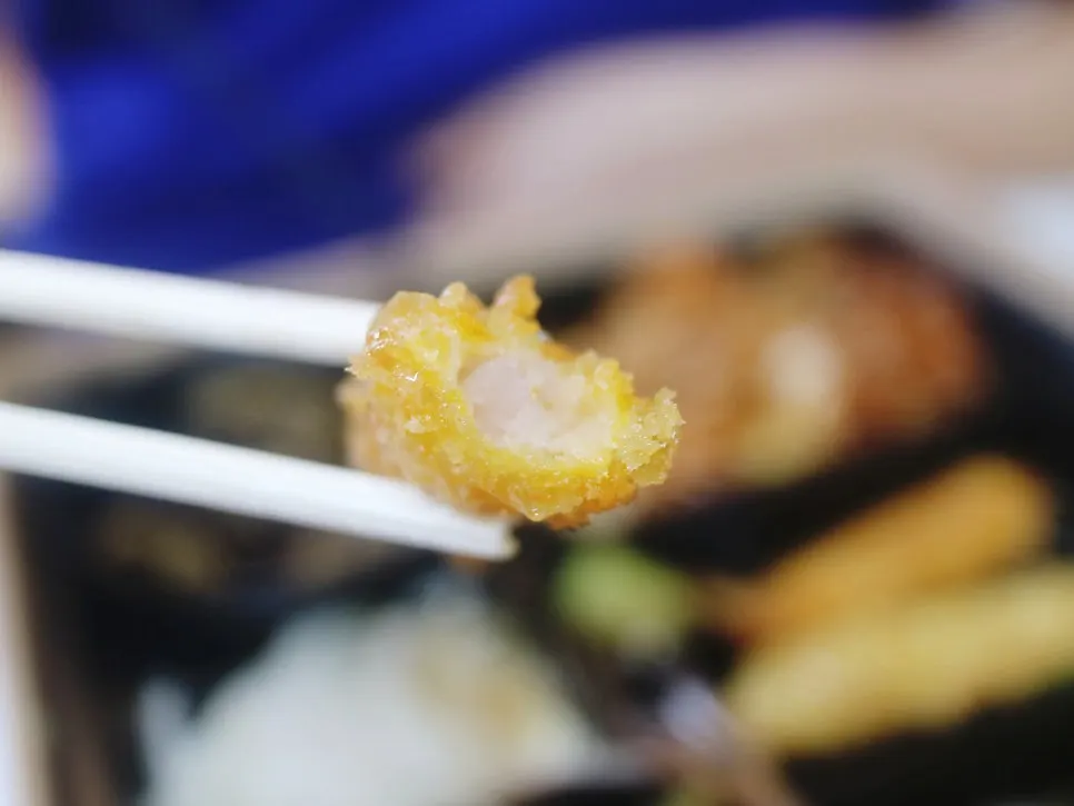 Close-up of the fried shrimp