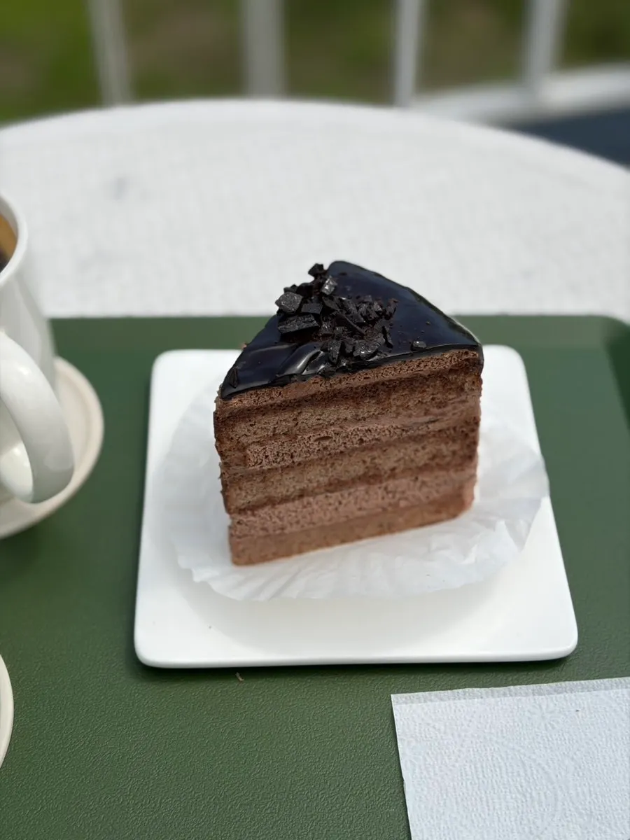 Valrhona chocolate rice cake