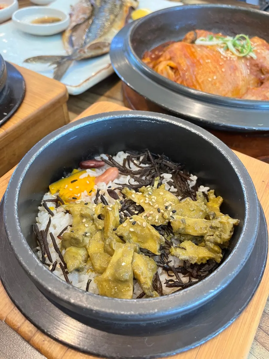 Two-person aged-kimchi mackerel ssam-bap and abalone stone-pot rice set