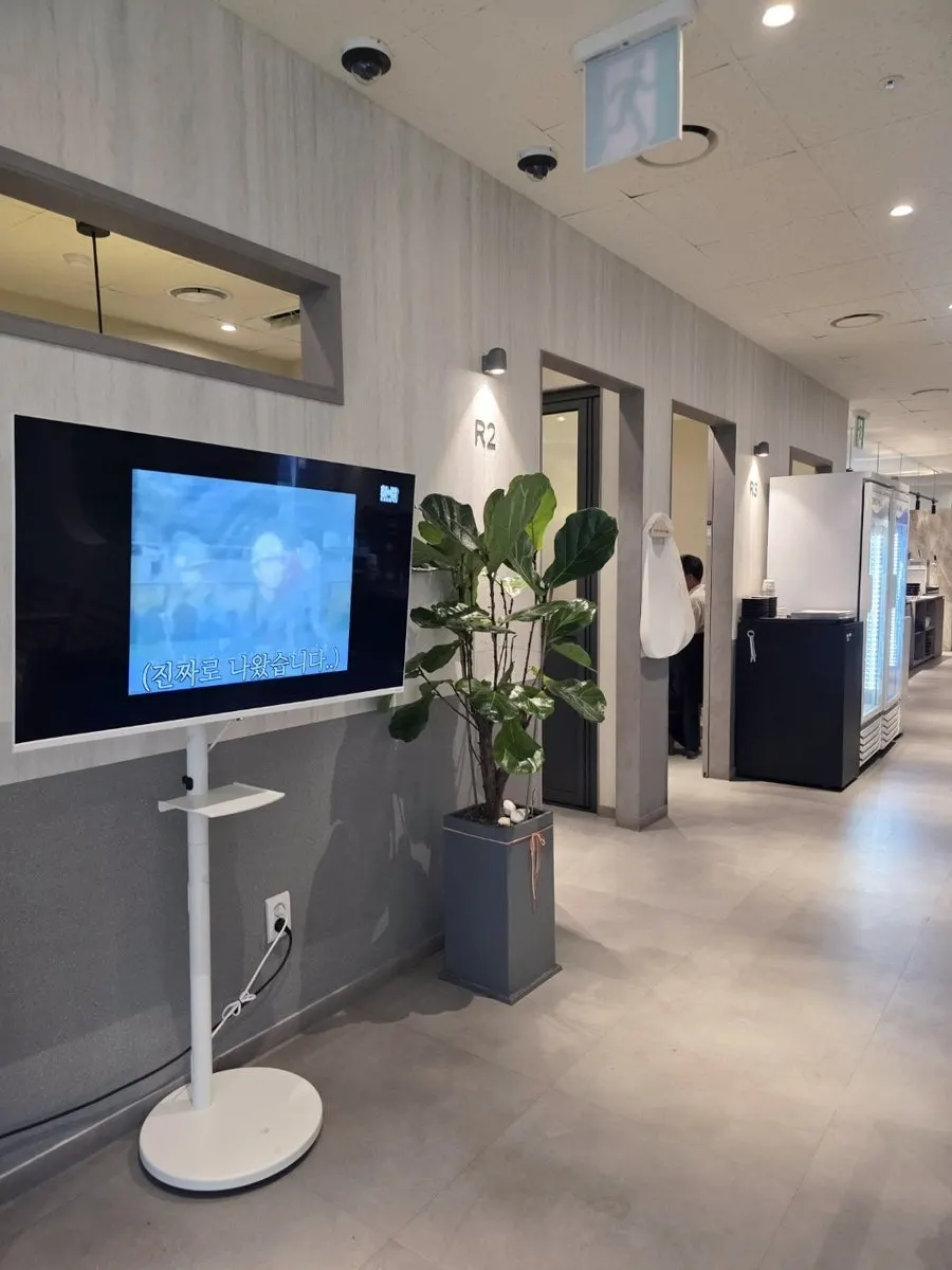 Interior view of the hanwoo restaurant near Seoul Arts Center