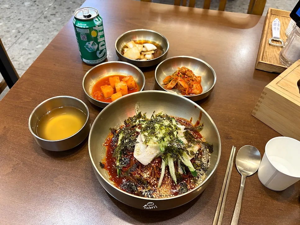 비빔막국수정식 한 상 차림