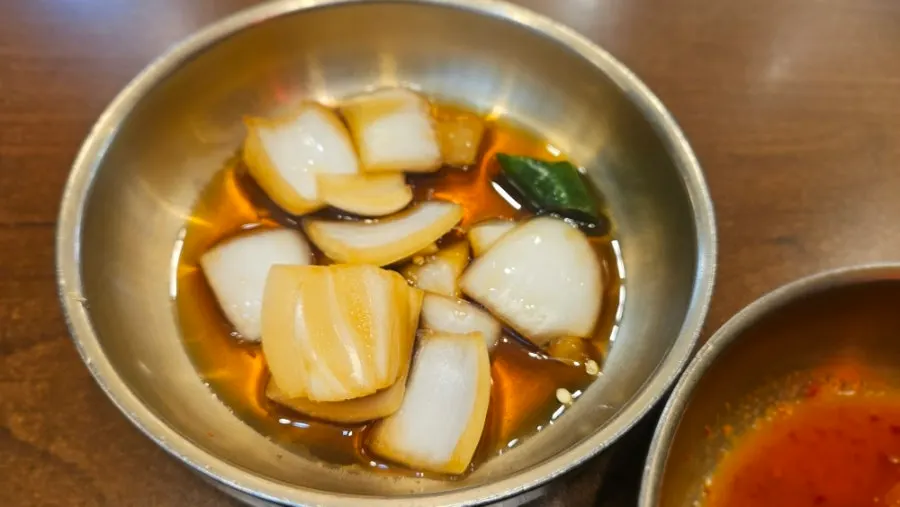 기본 찬 깍두기