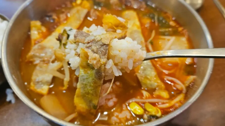 식사를 마친 육전국밥 서교점 한 상