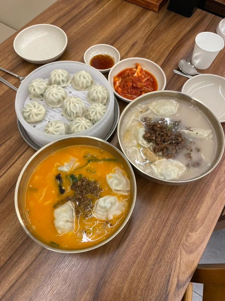 교자만두와 칼국수 조합 관련 사진