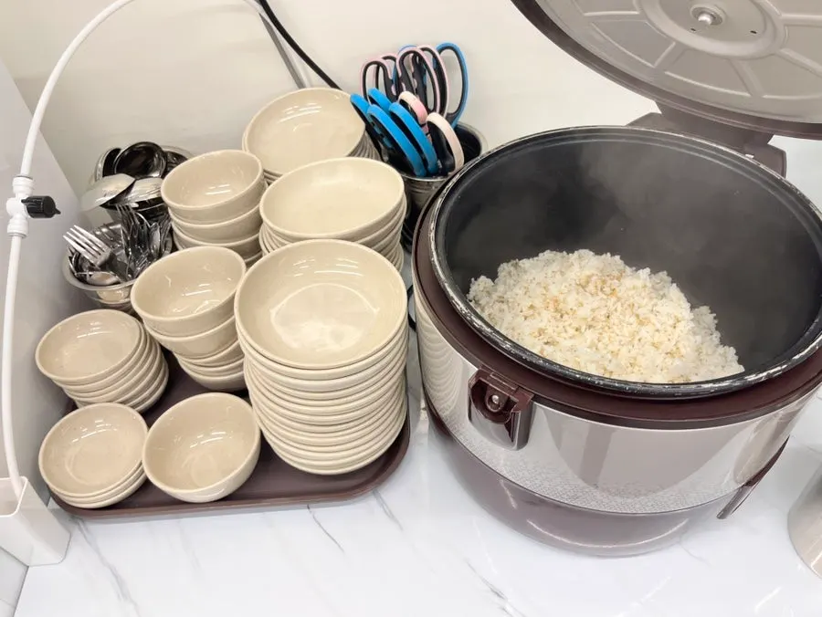 Millet rice served alongside kalguksu