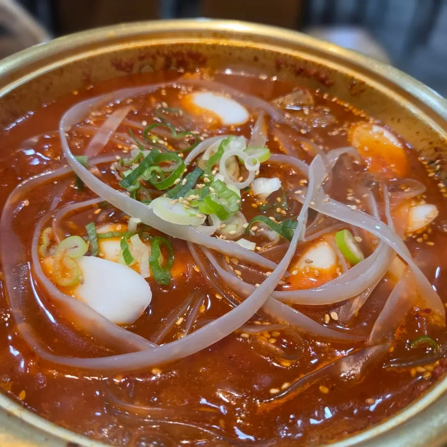 양푼이에 담긴 순한맛 매운갈비찜
