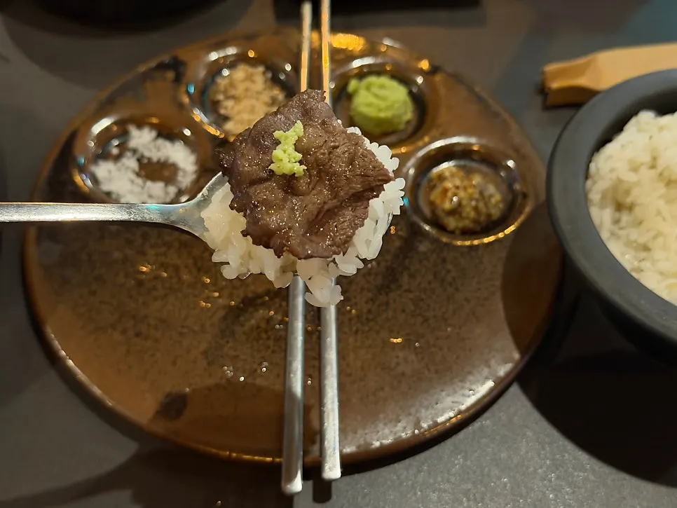 The table at Sutbul Seonghwa after finishing the meal