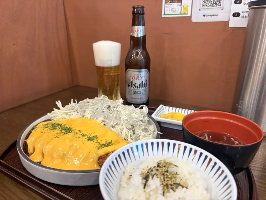 Intro photo of visiting for tonkatsu