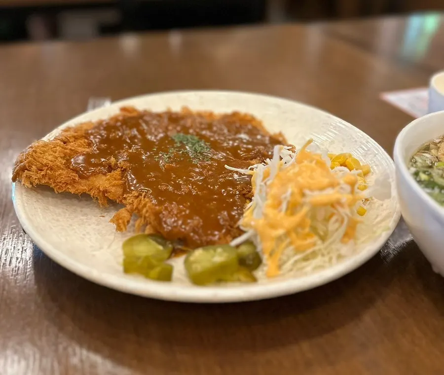 Old-style pork cutlet cut into bite-sized pieces