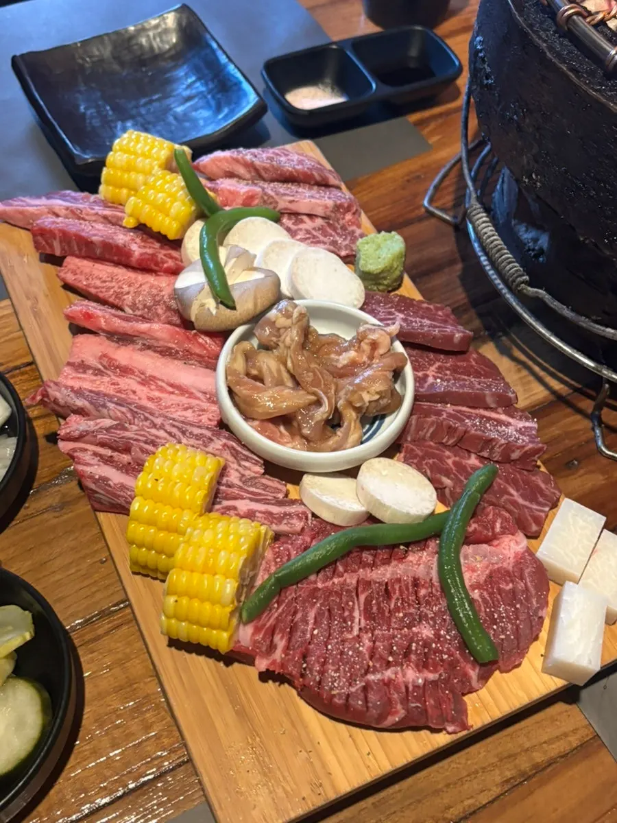Wagyu moriawase plating