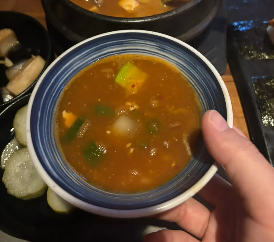 Clear earthenware-pot soybean-paste rice
