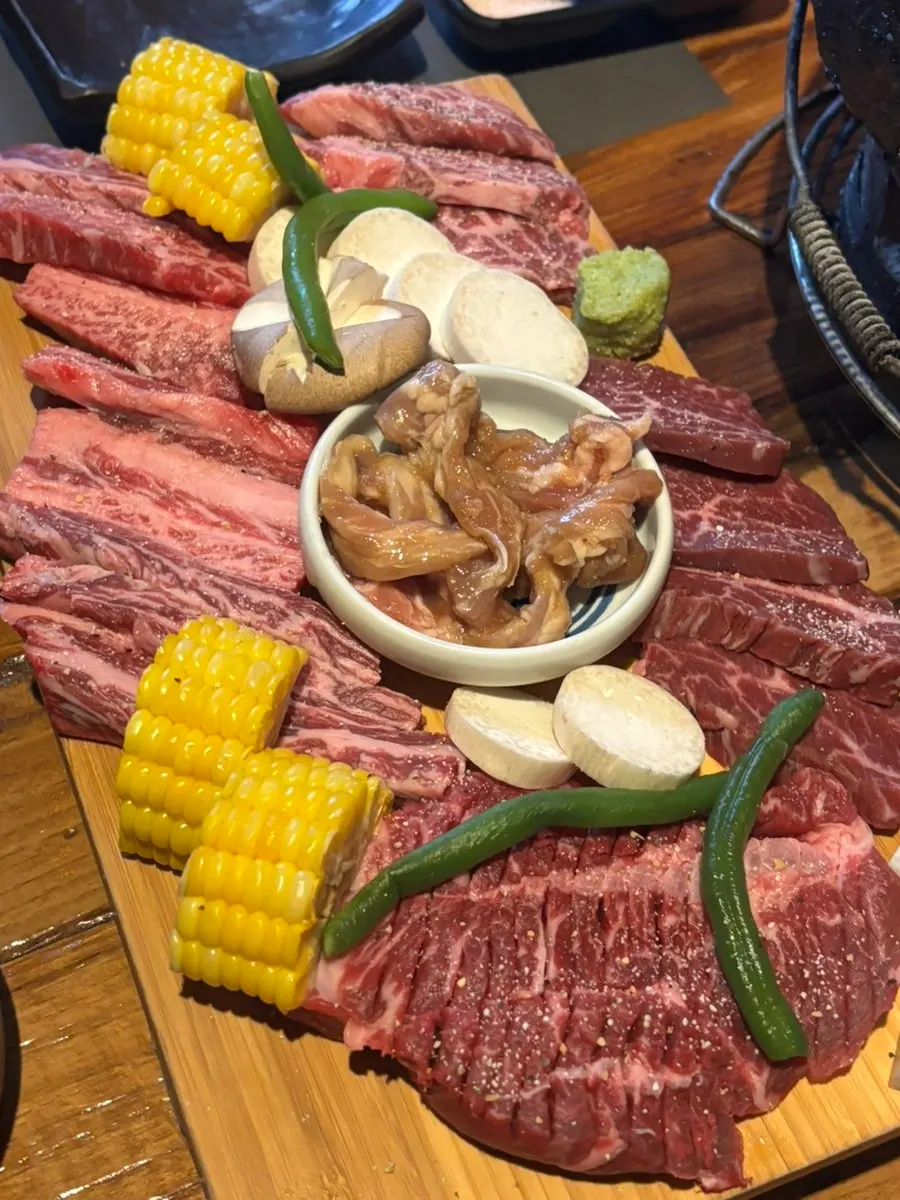 Yakiniku room moriawase at Hobakkkot Macha Seokchon Lake Branch