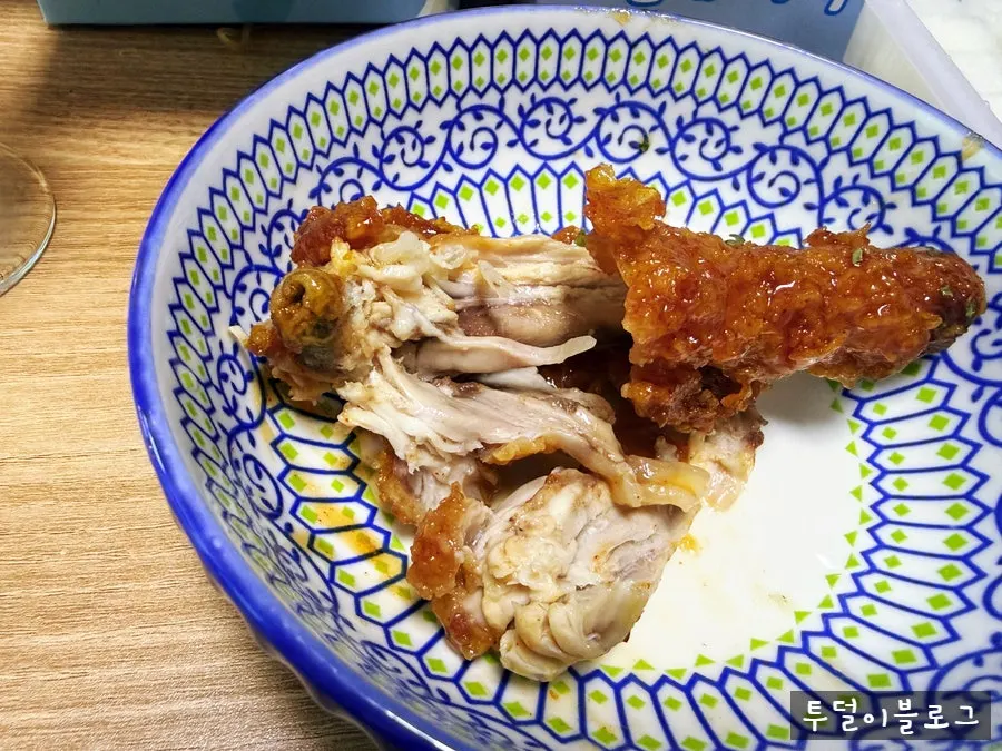 Light, clean-tasting half-and-half chicken takeout