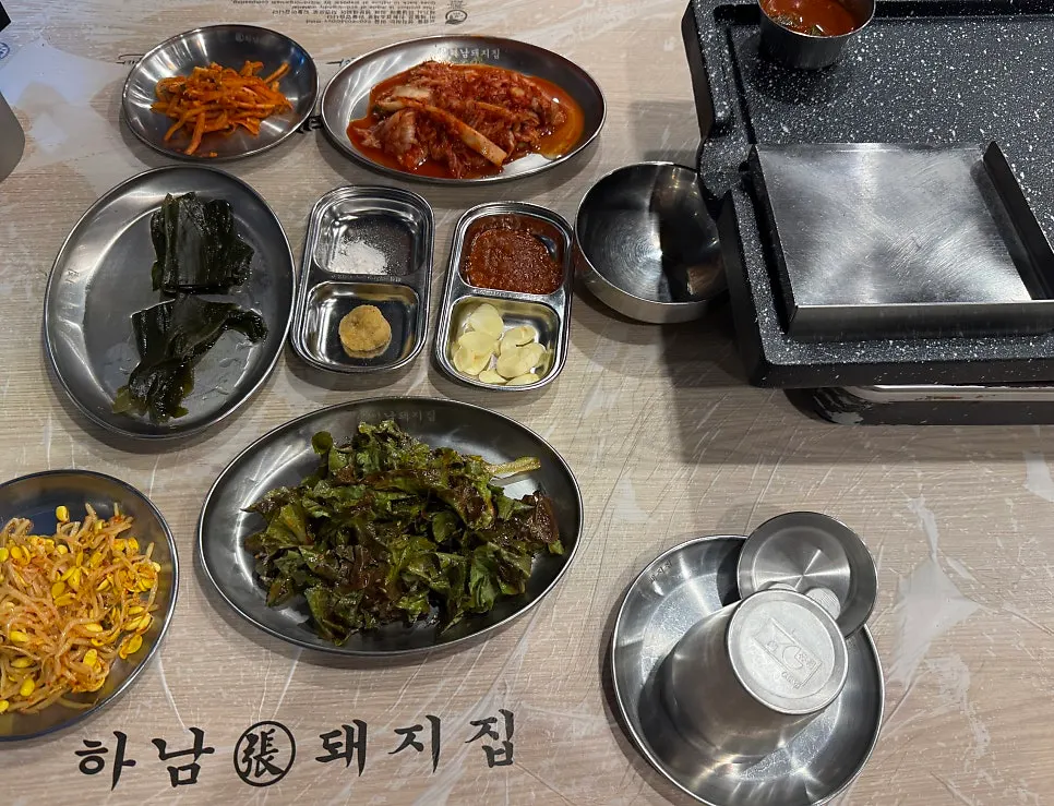 커플세트 주문 후 세팅된 테이블